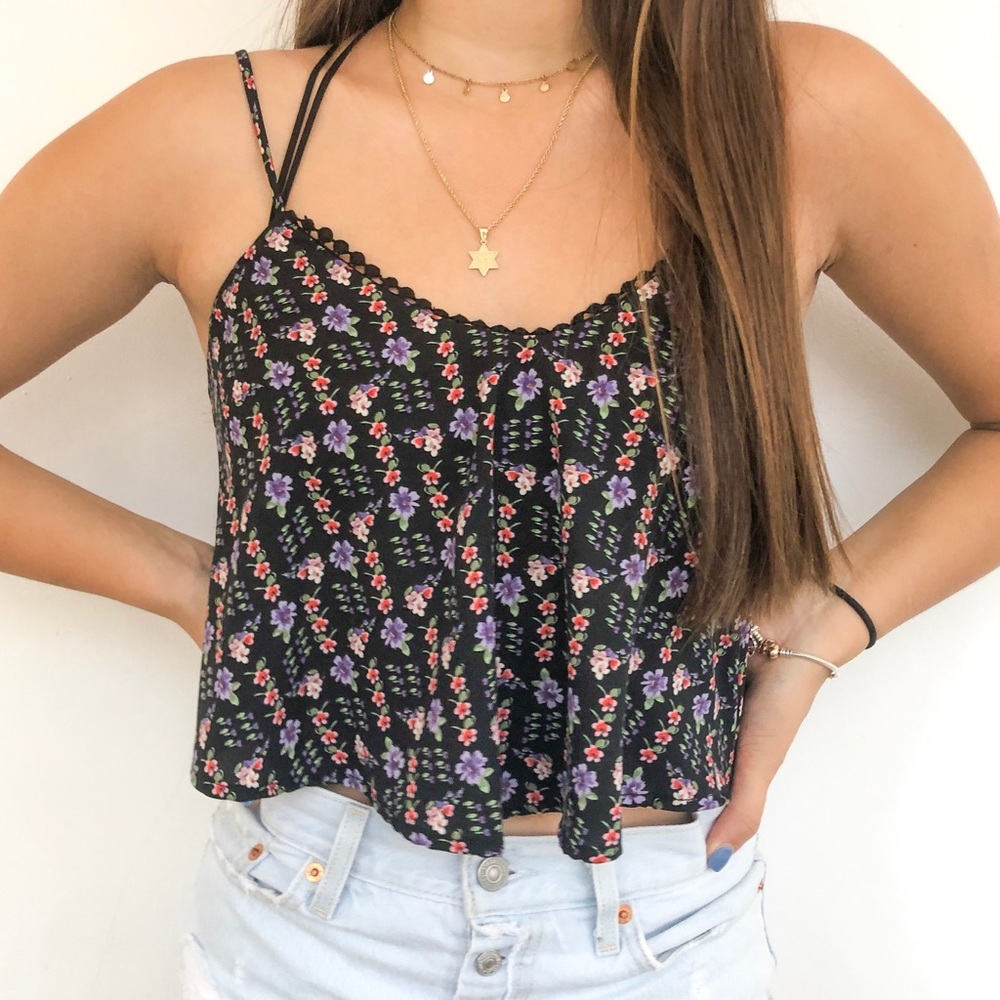 FLORAL FLOWY TANK TOP